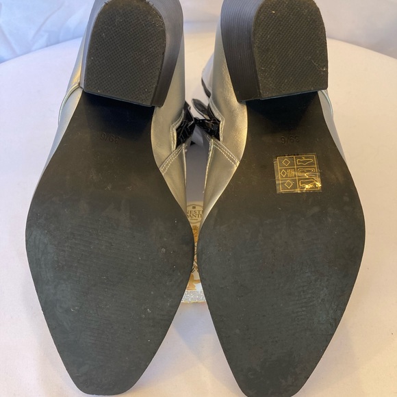 Silver squared-off toe zip-up chunky black heeled bootie - Picture 3 of 3